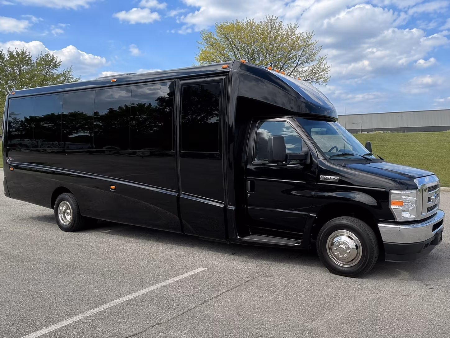 bus rentals for medical and healthcare corporate groups in harlingen